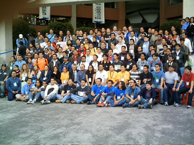 Group photo! (no, I am not there)