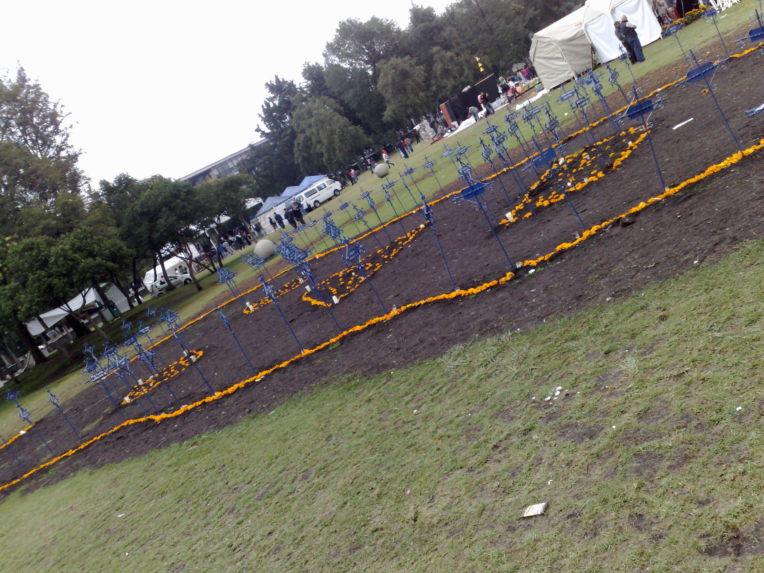 Altars in Megaofrenda UNAM 2009 Altars in Megaofrenda UNAM 2009